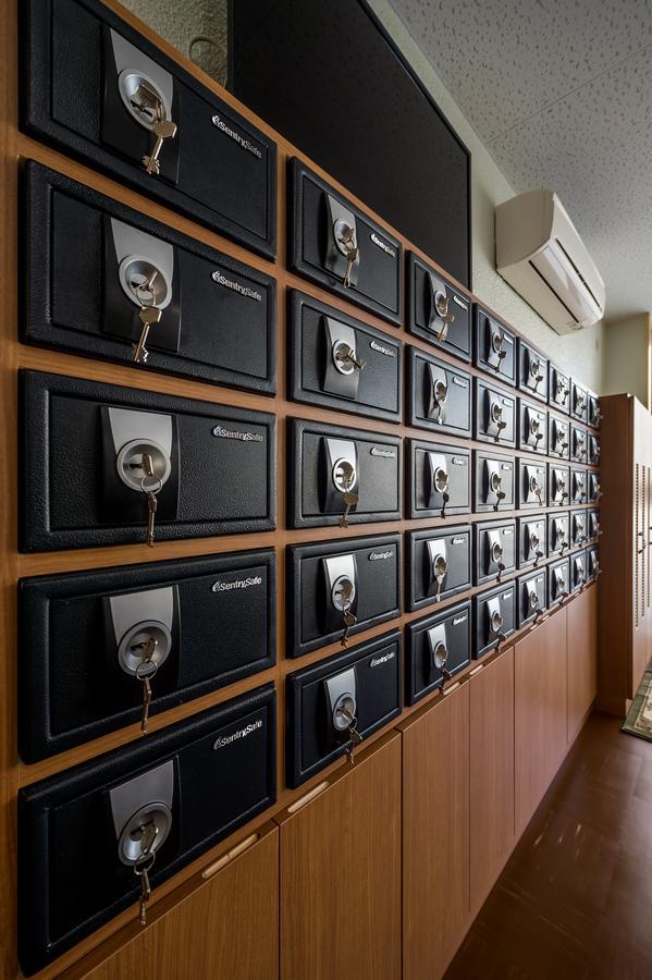 Guest House Yutaka Наха Екстериор снимка